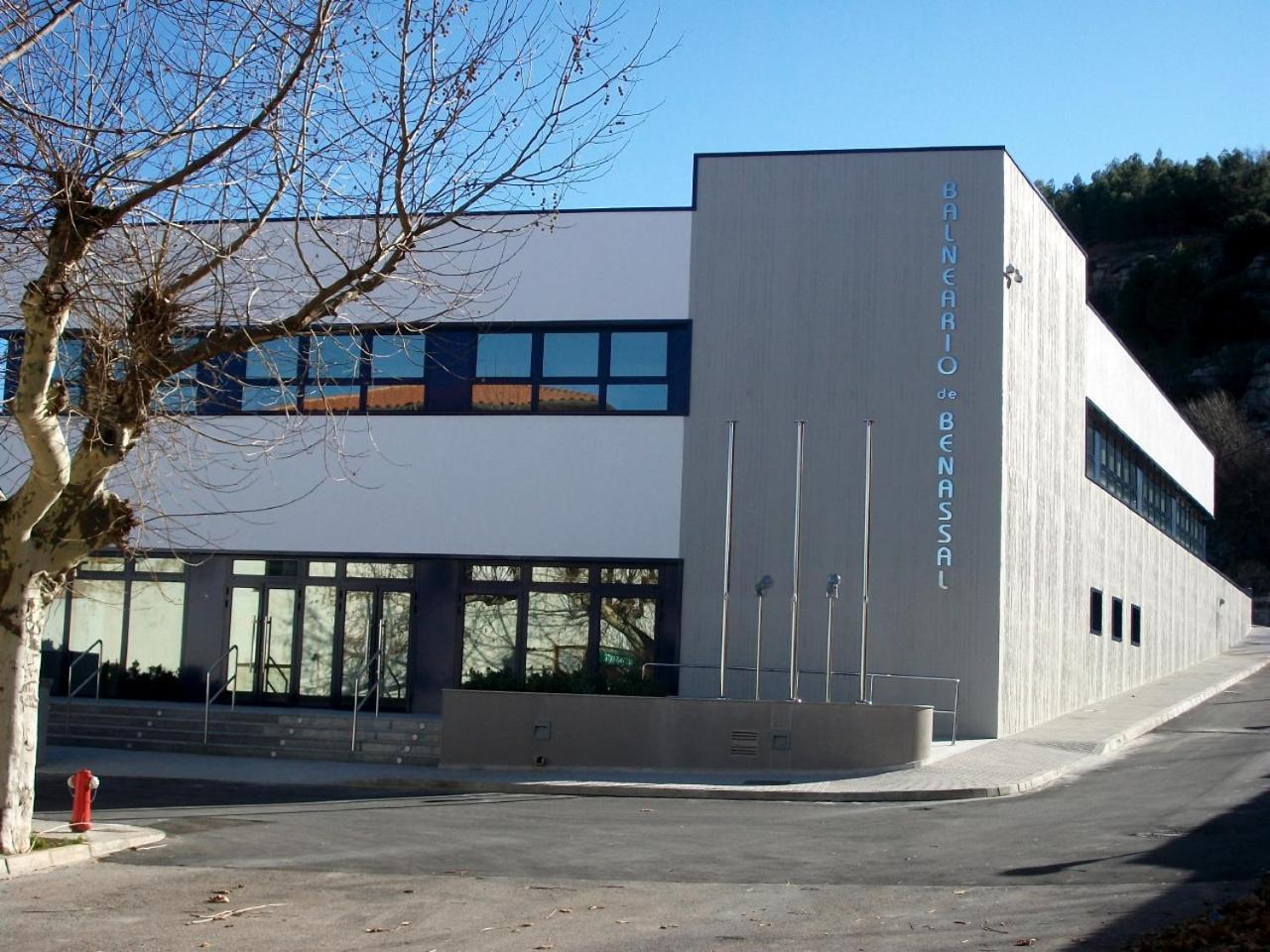 Apartamentos San Cristobal Benassal Bagian luar foto